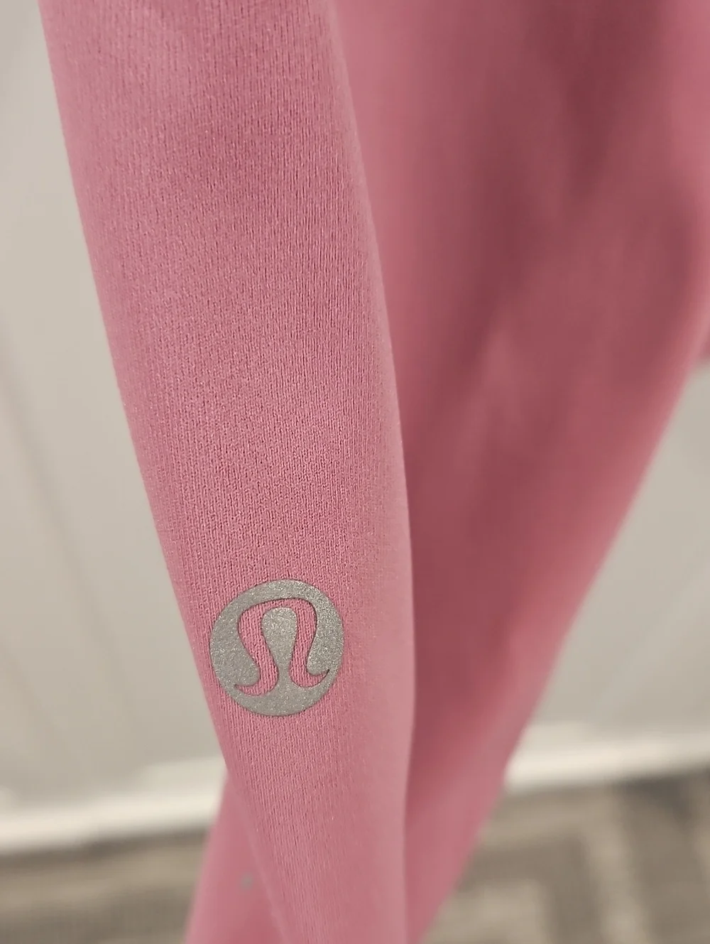 Lululemon Swift Speed Mauve High-Rise Tights Leggings. Size 4.  EUC.